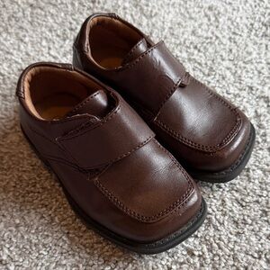 Smart fit toddler Velcro dark brown dress shoes